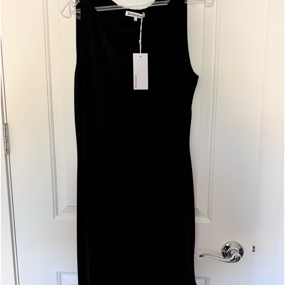 Reformation midi dress size large ,meterial is tencel and spandex,like new
